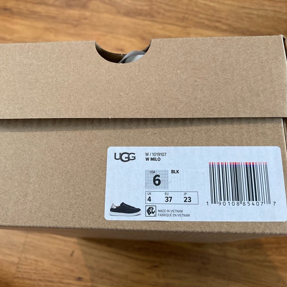 UGG Milo sneakers size 6. NIB - Picture 8 of 11